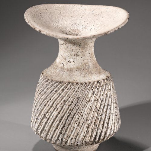 Lucie Rie*, Vase, 1980-1981