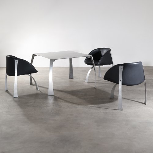 3 chairs model P 80 + folding table