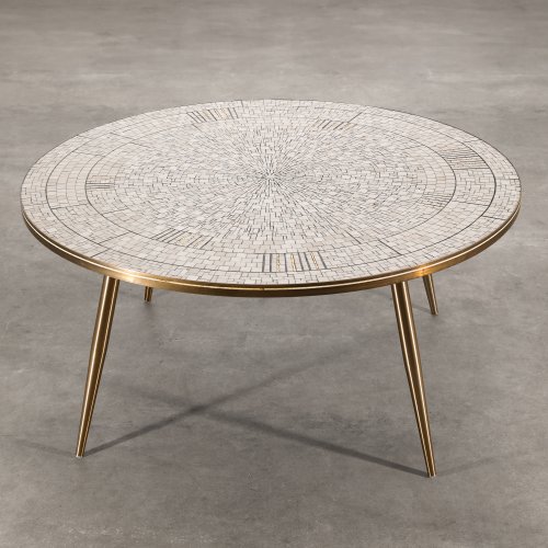 Round mosaic table