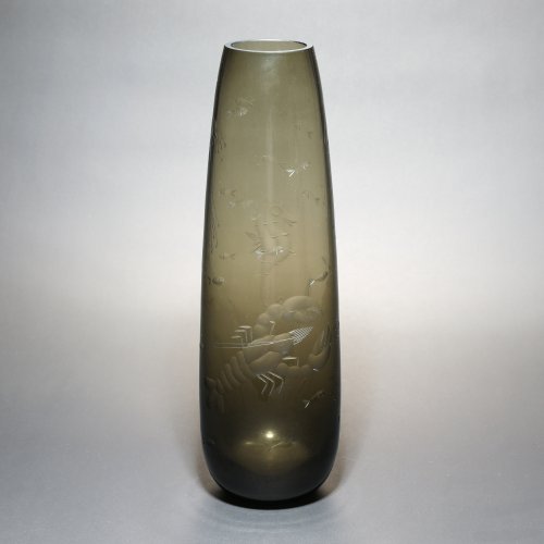 vase with underwater decoration