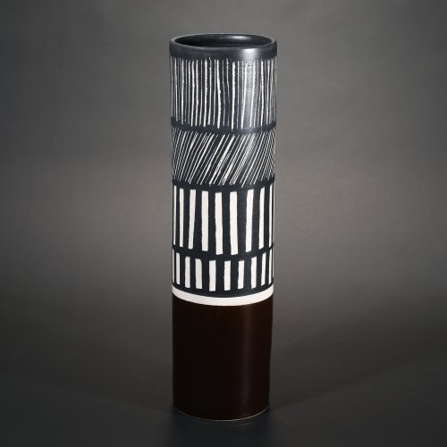 Limited, cylindrical vase from the Rocchetti series